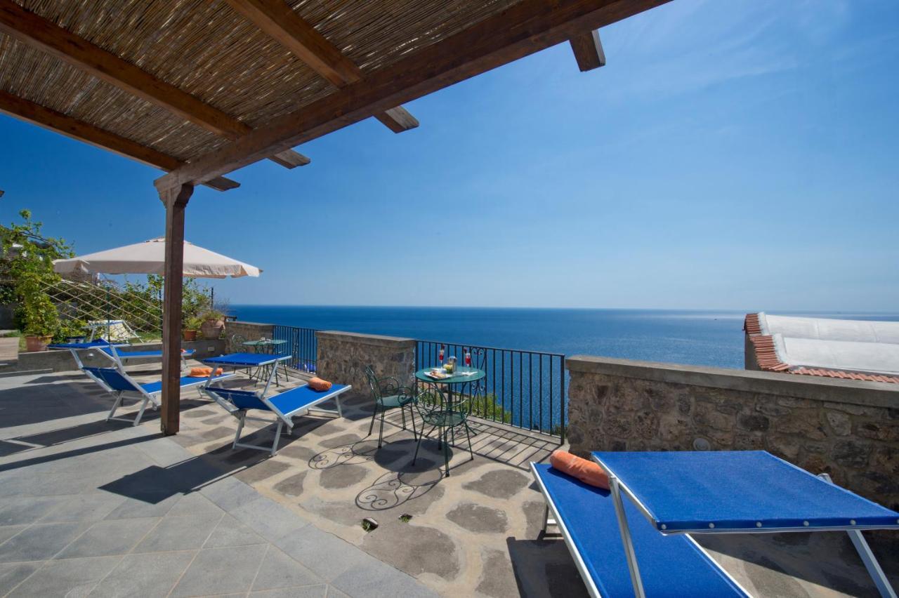 Villa Il Frantoio And Lilmar Праяно Екстериор снимка